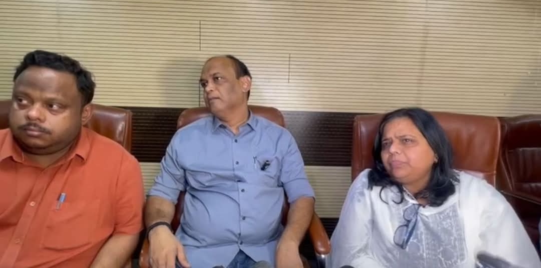 दालमंडी चौड़ीकरण पर प्रशासन की बड़ी प्रेस कॉन्फ्रेंस — मुआवजे पर दी जा रही जानकारी, जनता की सेवा को बताया प्राथमिकता