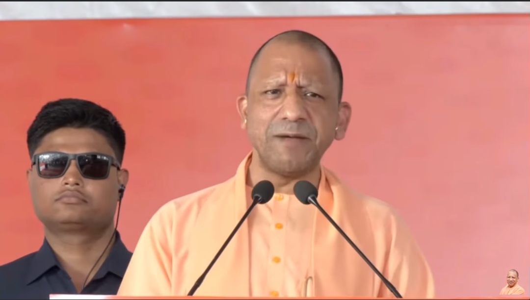 बिहार में योगी की हुंकार: “इनको विकास नहीं, बुर्का चाहिए” — बोले, यूपी के माफिया जहन्नुम में भेजे, अब बिहार में फर्जी वोट की साजिश