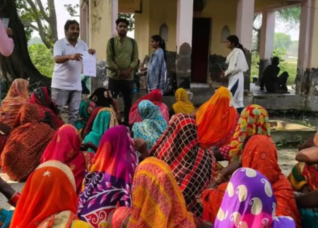 दलित ग्राम प्रधान को मारना धमकाना भारी पड़ा