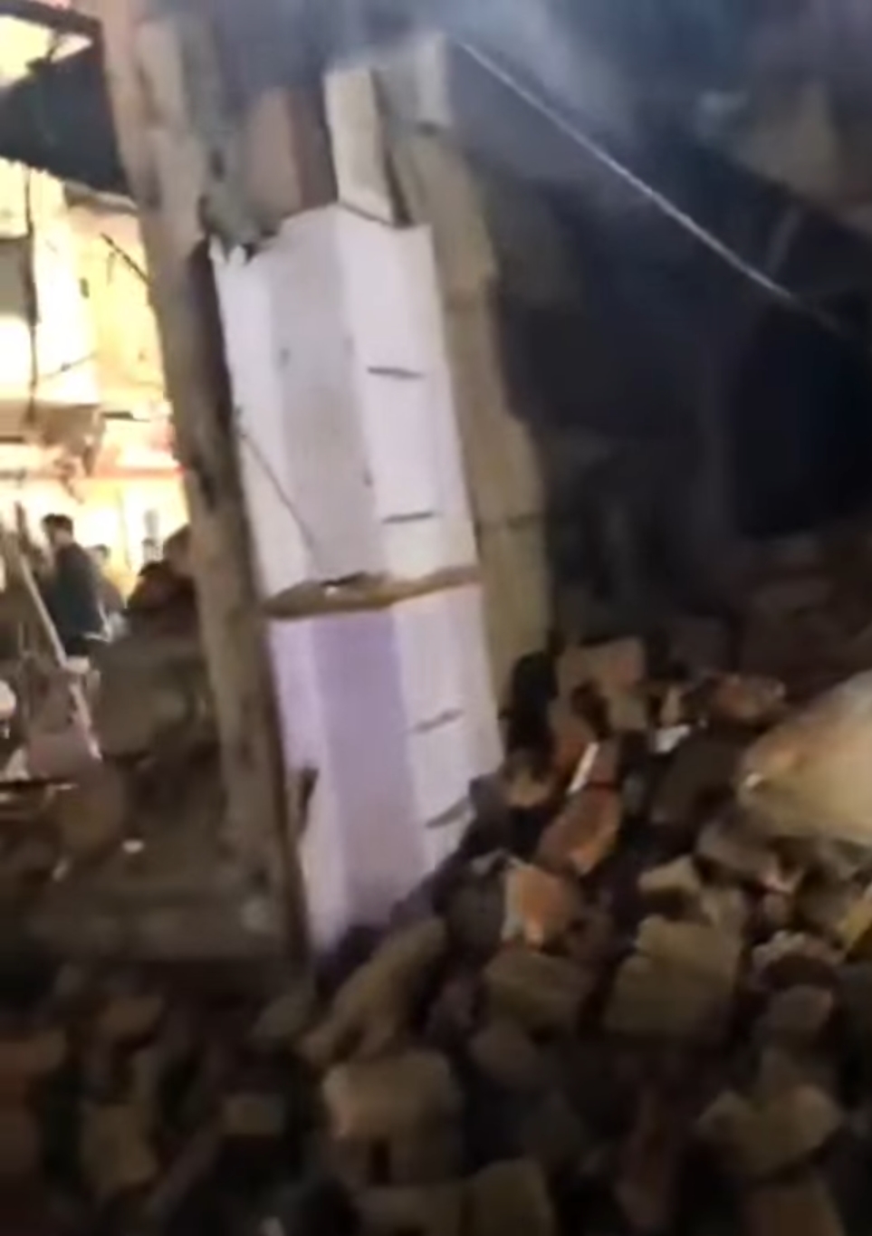 "काशी के दिल में चल रहा है विकास का ऑपरेशन — दालमंडी बनी एक्शन ज़ोन"