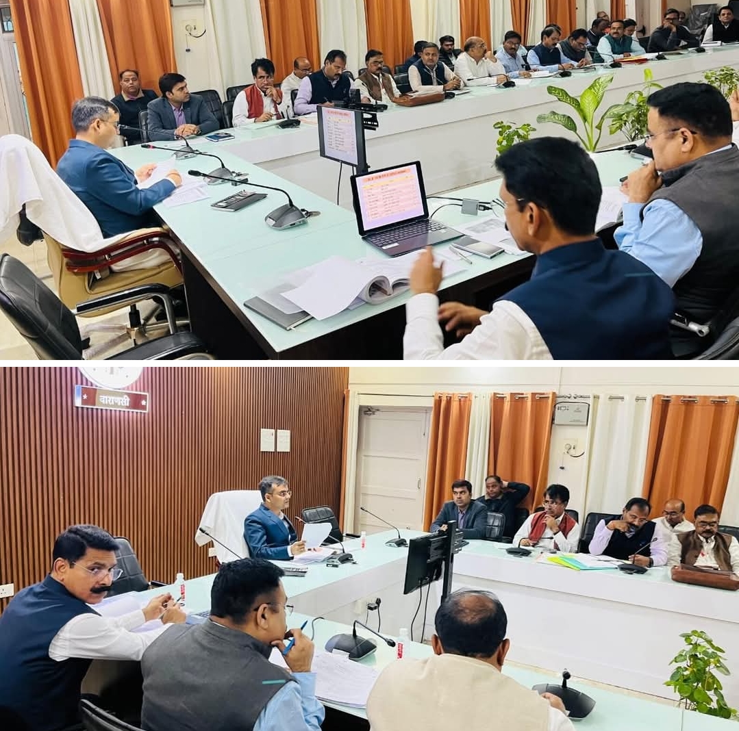 विकास योजनाओं की धीमी प्रगति पर सख्त डीएम: “गुणवत्ता सुधारें, बेहतर परफॉर्मेंस दें