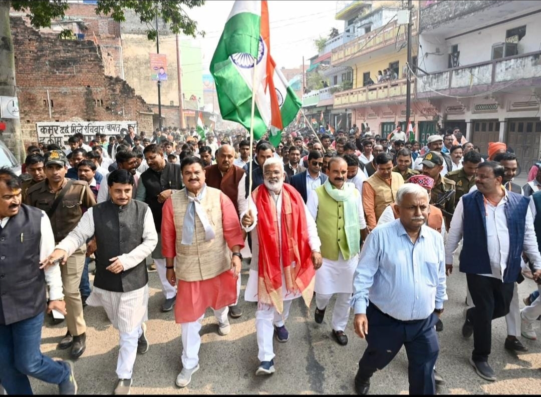 सरदार पटेल की 150वीं जयंती पर पिंडरा में भव्य एकता यात्रा, कैबिनेट मंत्री स्वत्रंत देव सिंह हुए सम्मिलित