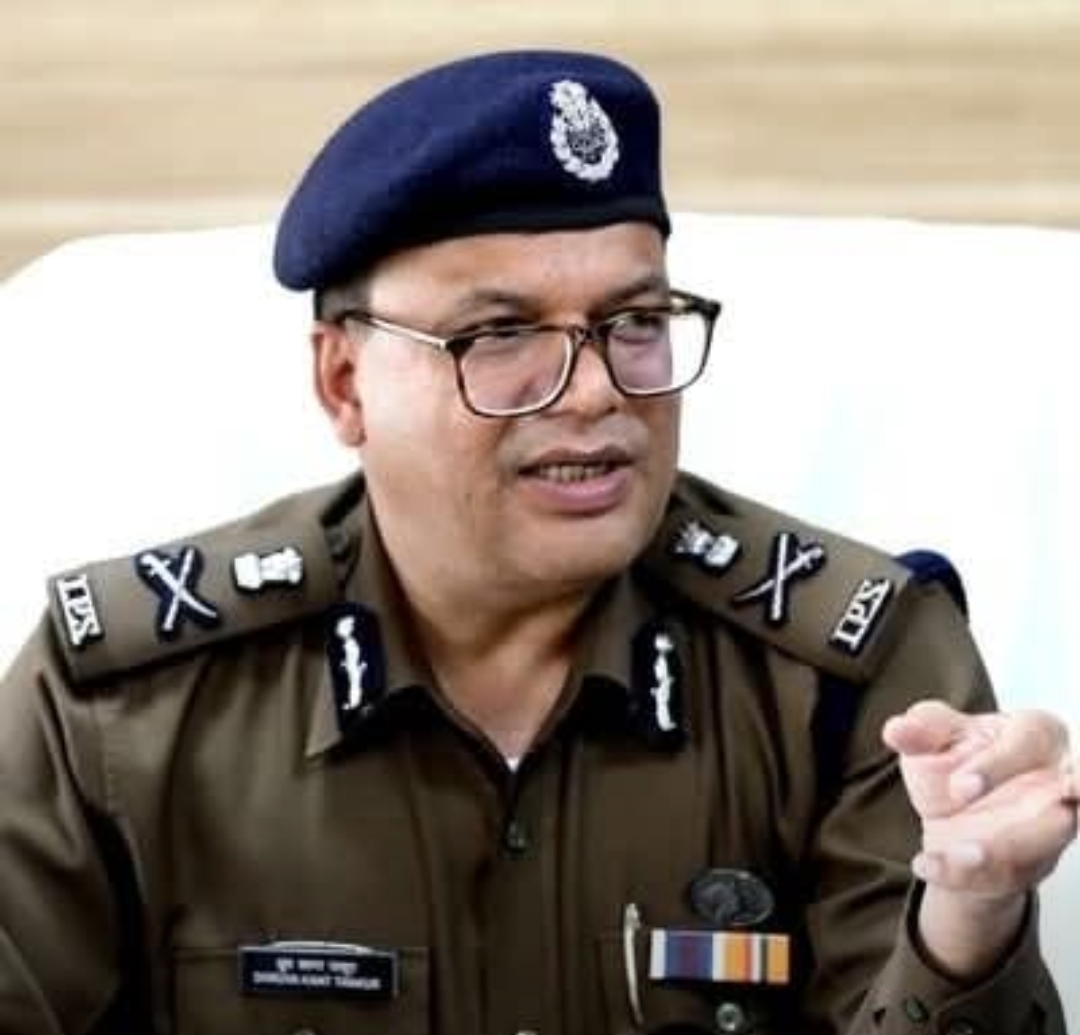 सख्त छवि वाले IPS डीके ठाकुर को मिली दोहरी बड़ी जिम्मेदारी, सरकार ने किया अहम तबादला
