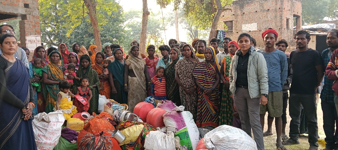 बंधुआ मजदूरी से पीड़ित मजदूरों को मिली आज़ादी, समाजसेवी संस्थाओं की पहल से घर लौटे श्रमिक