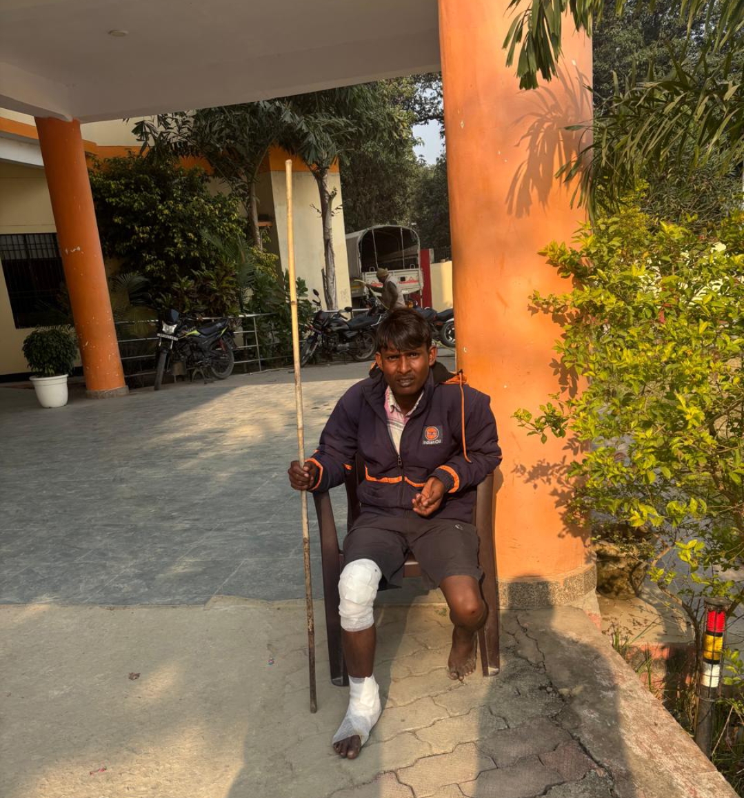 सिंधोरा थाने में फरियादी की नहीं हो रही सुनवाई, हमले में घायल धर्मेंद्र तीन घंटे से मेडिकल के इंतज़ार में