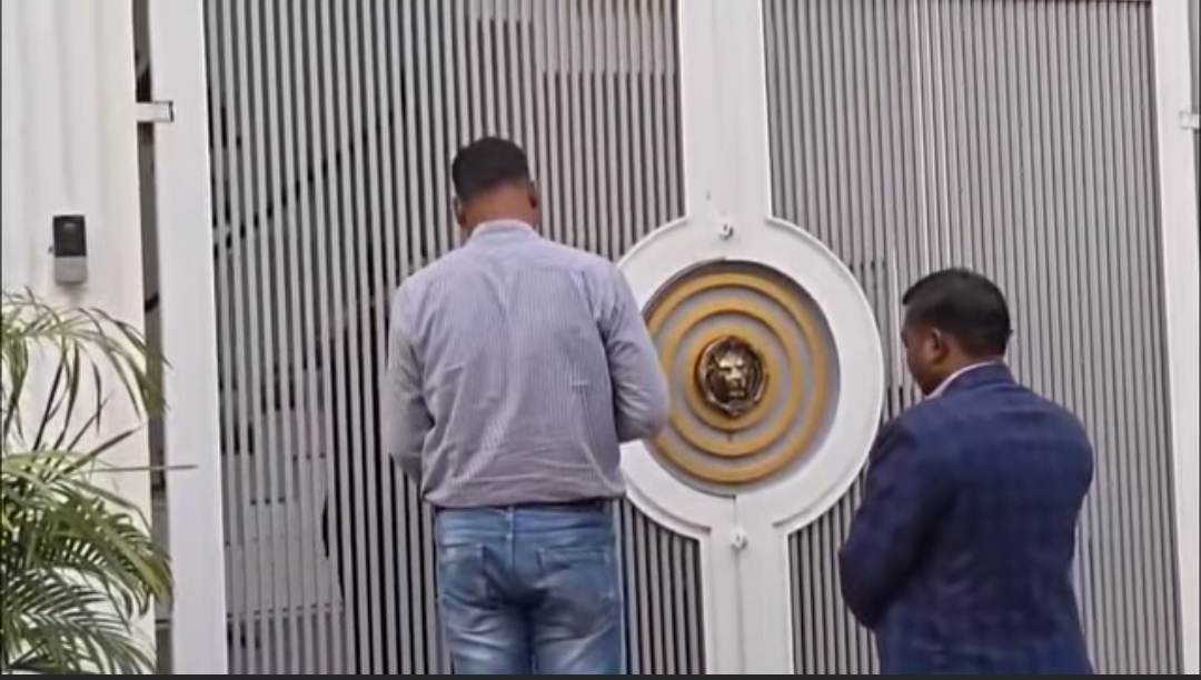 शुभम जायसवाल नेटवर्क पर ‘ग्रैंड क्रैकडाउन’