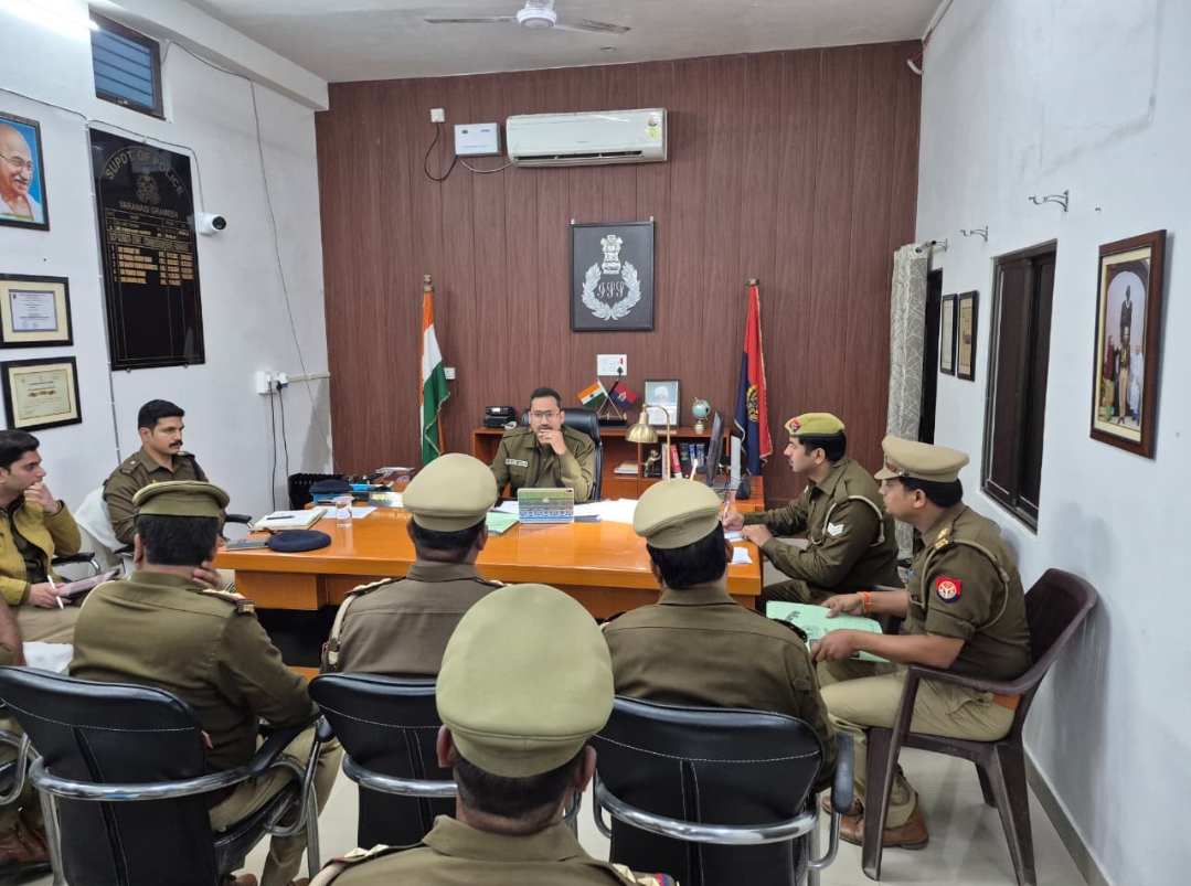 कार्य समीक्षा गोष्ठी में गोमती ज़ोन पुलिस को सख्त निर्देश