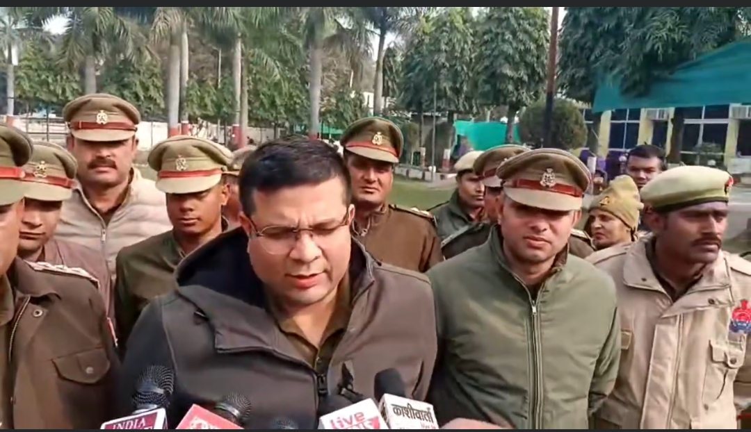 नववर्ष स्वागत को लेकर वाराणसी कैंट क्षेत्र में पुलिस अलर्ट, होटल-रेस्टोरेंट व क्लबों का सघन निरीक्षण