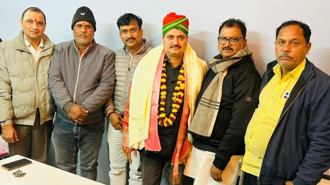 ब्राह्मण समाज ने किया सिकंदर मिश्रा का सम्मान