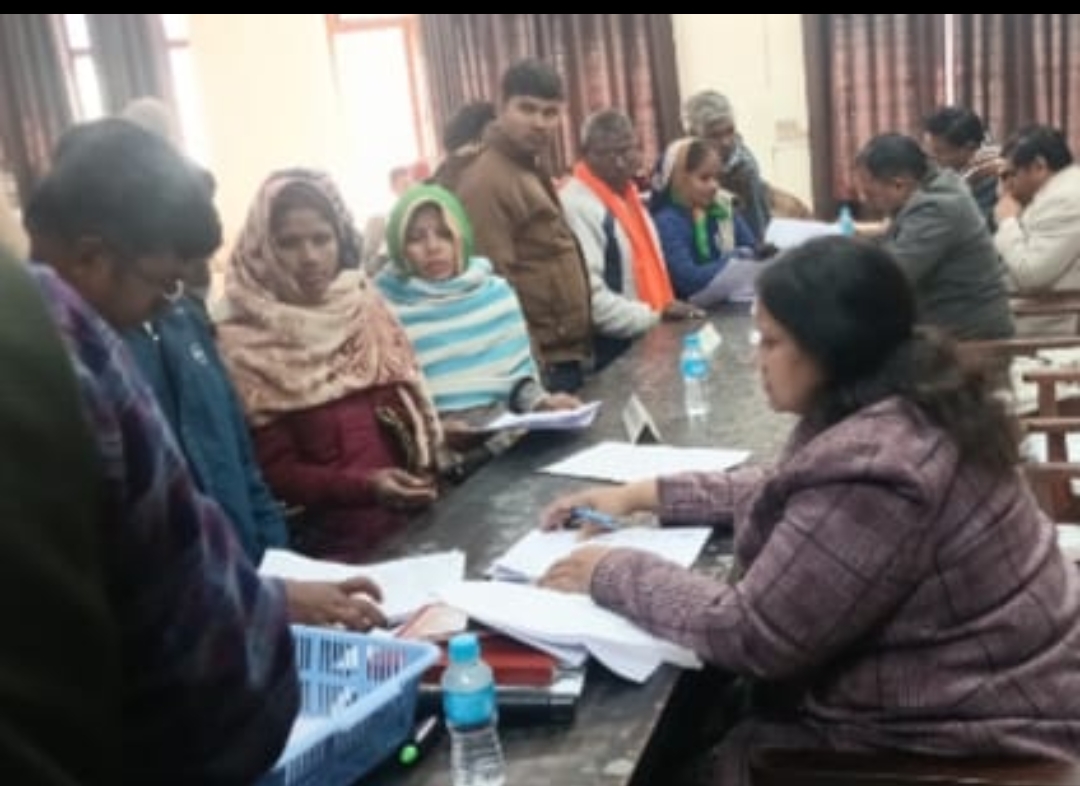 तहसील दिवस पर आए 73 मामले, निस्तारण सिर्फ दो का