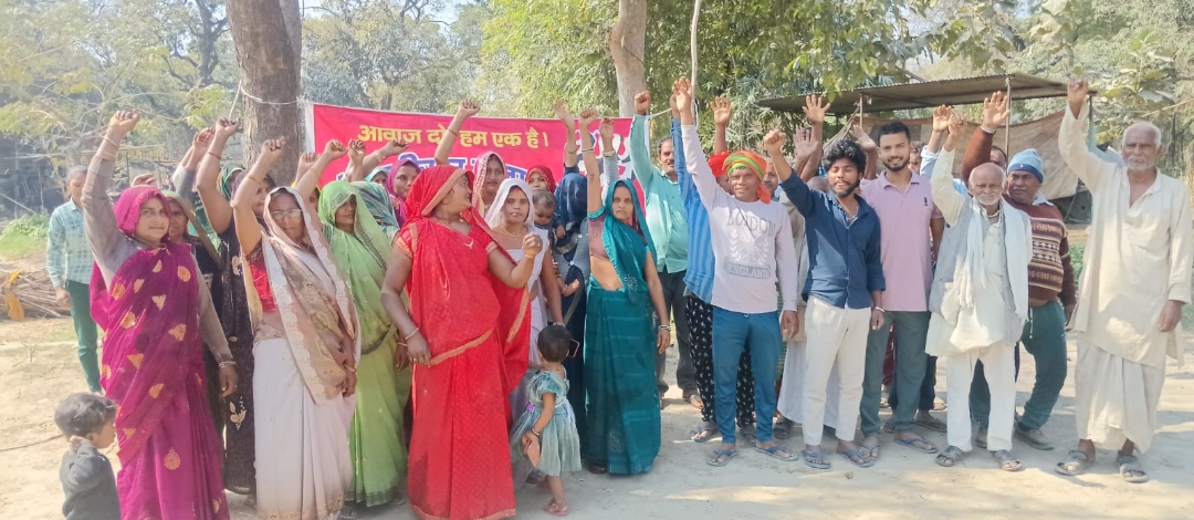 पुलिसिया उत्पीड़न के आरोपों को लेकर पुलिस कमिश्नर से मिले किसान