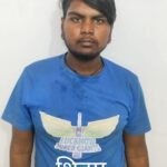 803 प्रतिबंधित तोतों के साथ तस्कर गिरफ्तार, STF की बड़ी कार्रवाई